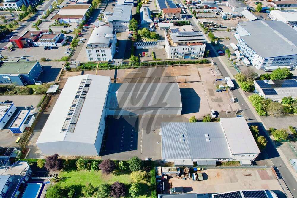 Thumbnail-Halle in Bad Homburg v.d.H. 3.200.000,00 € 2500 m²