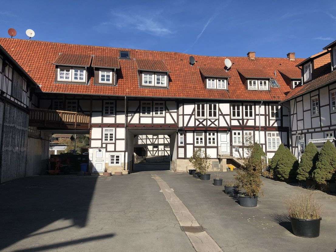 Thumbnail-Wohnung zum Mieten in Staufenberg-Uschlag 360,00 € 50 m²