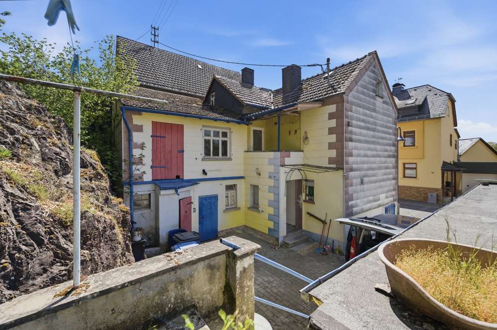Thumbnail-Haus zum Kaufen in Oberneisen 89.000,00 € 106 m²