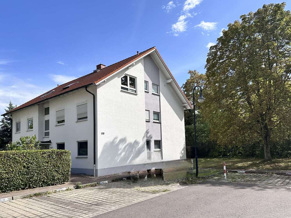 Thumbnail-Wohnung zum Mieten in Barleben 730,00 € 82 m²
