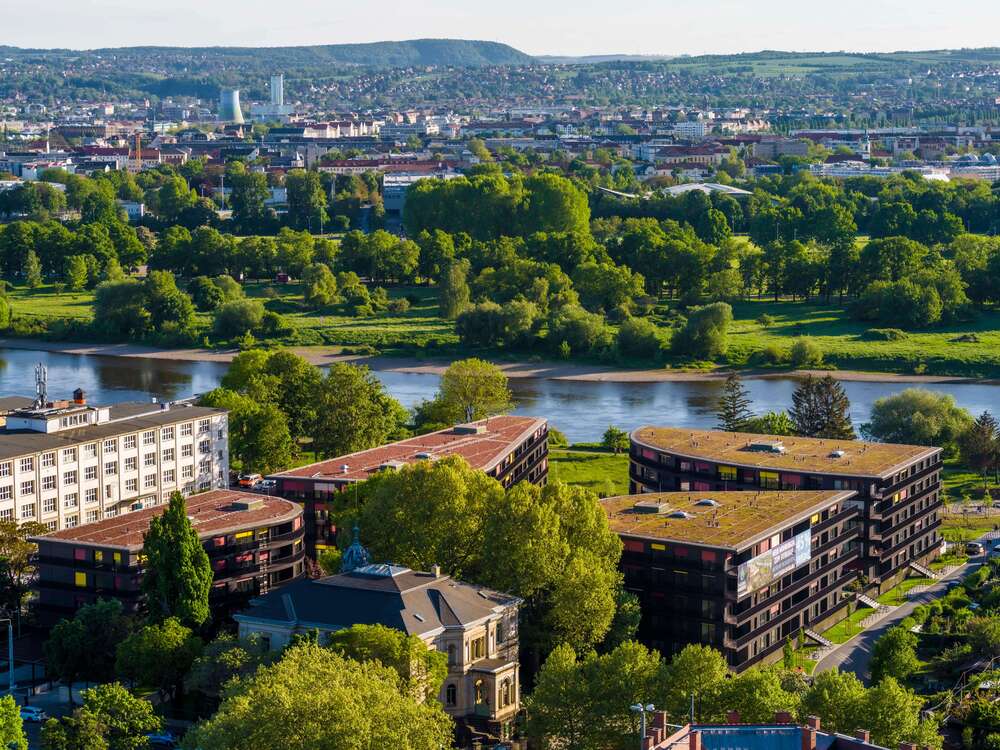 Thumbnail-Wohnung zum Kaufen in Dresden 409.900,00 € 53.67 m²