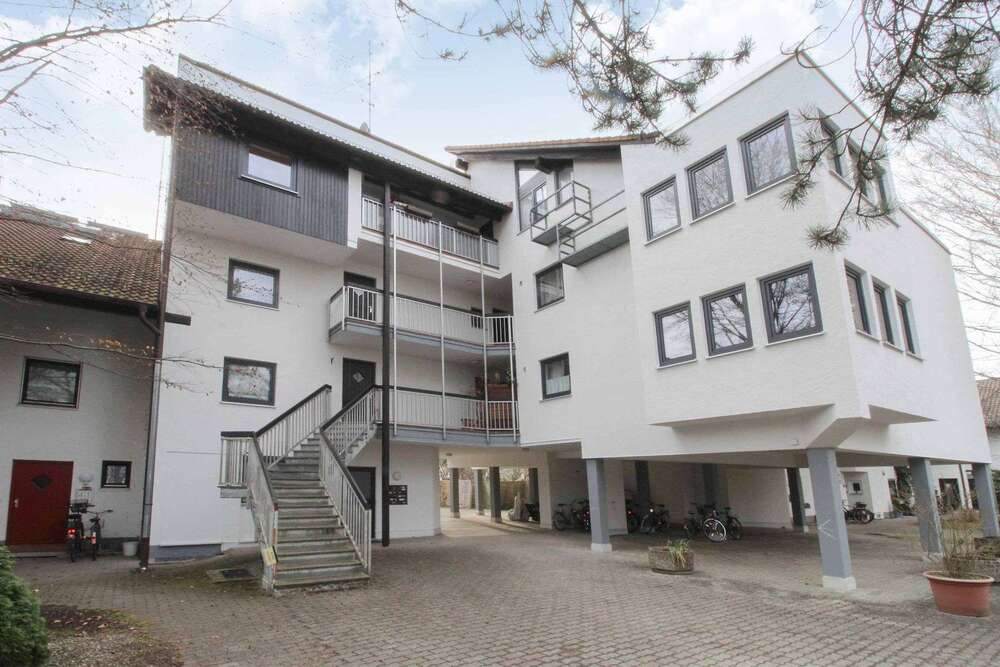Thumbnail-Wohnung zum Kaufen in Gröbenzell 259.000,00 € 53.02 m²