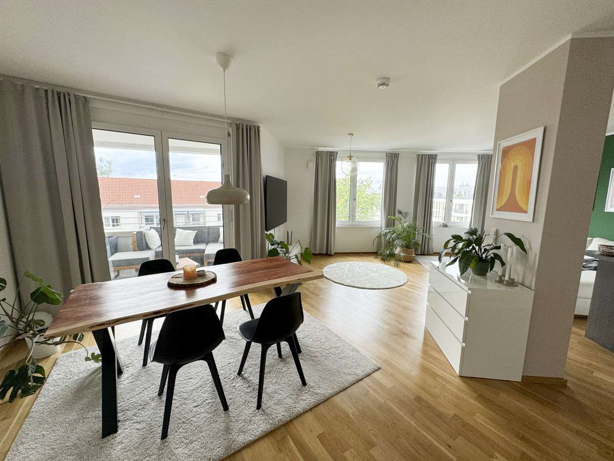 Thumbnail-Wohnung zum Mieten in Dresden 1.315,00 € 103.64 m²