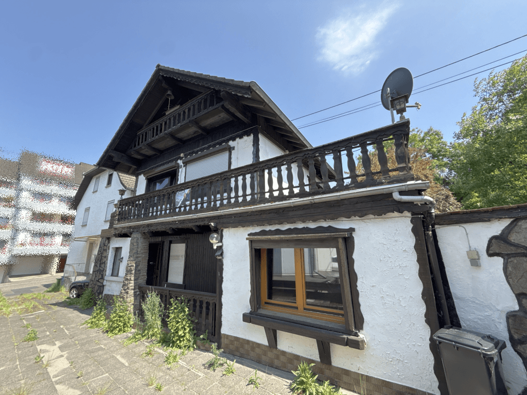 Thumbnail-Haus zum Kaufen in Waldbreitbach 99.000,00 € 90 m²