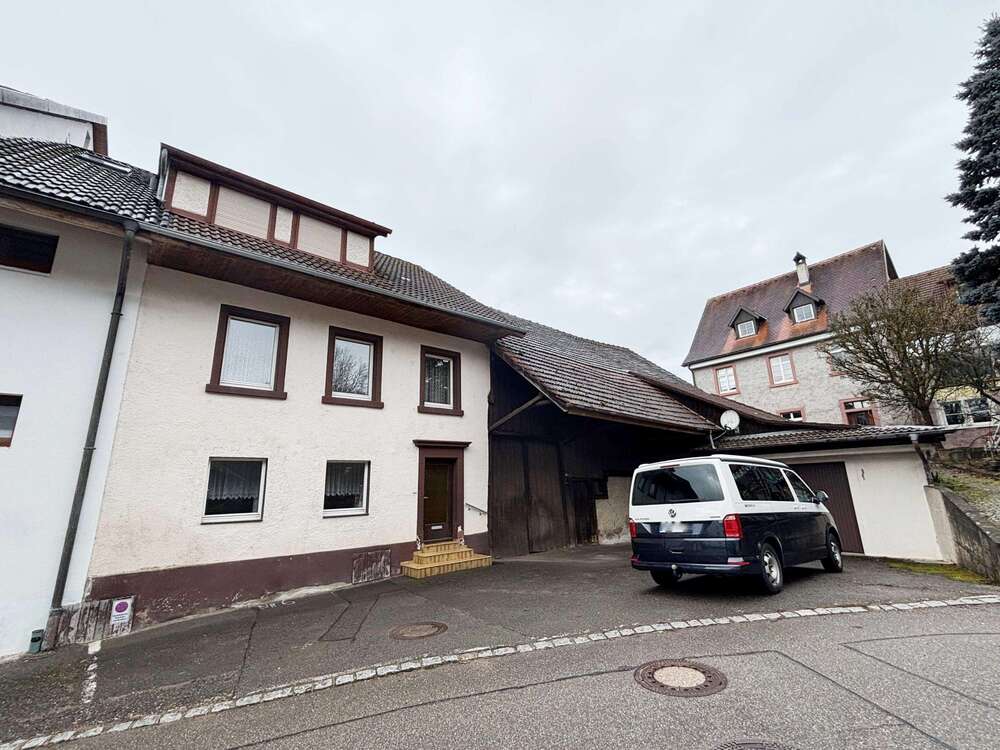 Thumbnail-Haus zum Kaufen in Hasel 199.000,00 € 156 m²