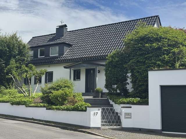 Thumbnail-Haus zum Kaufen in Essen 1.190.000,00 € 230 m²