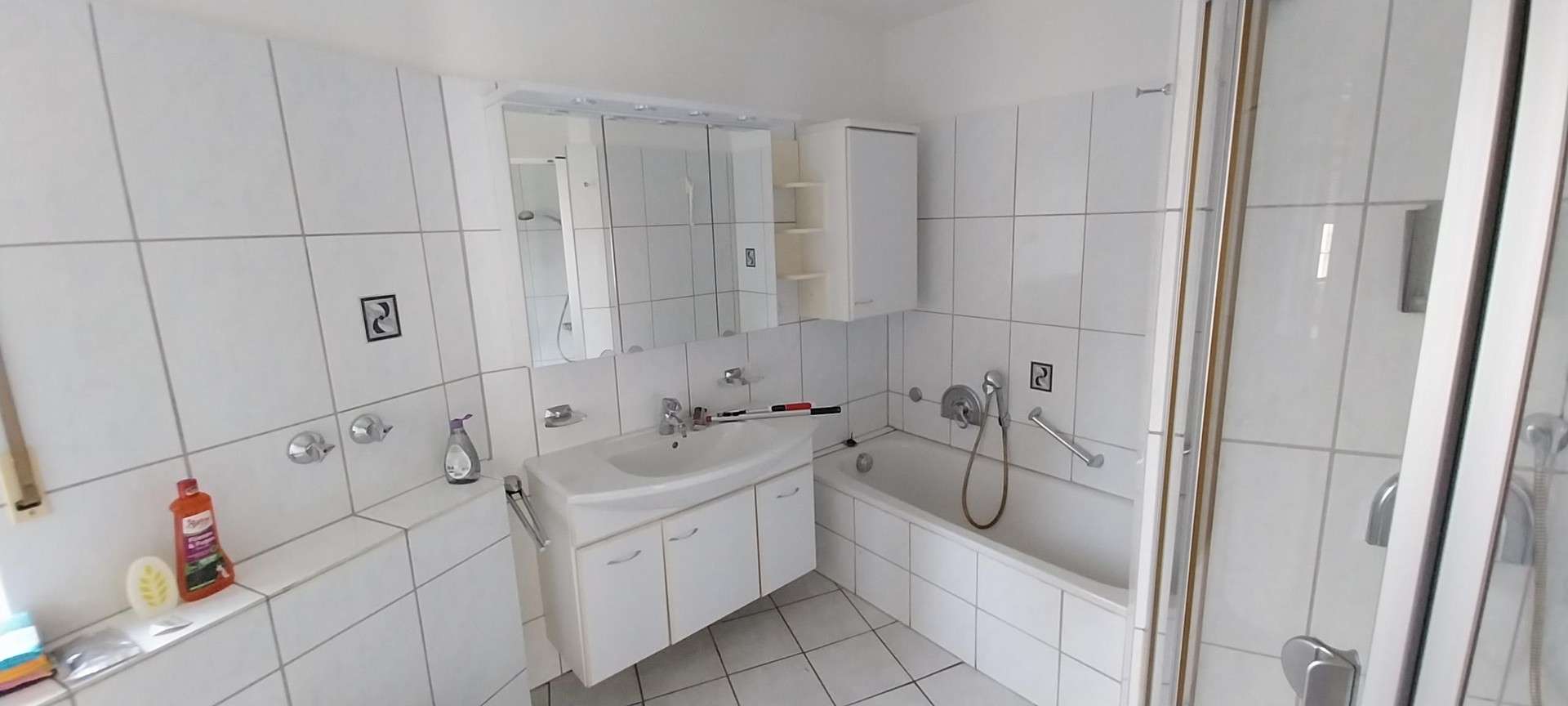 Thumbnail-Wohnung zum Mieten in Leverkusen 950,00 € 100 m²