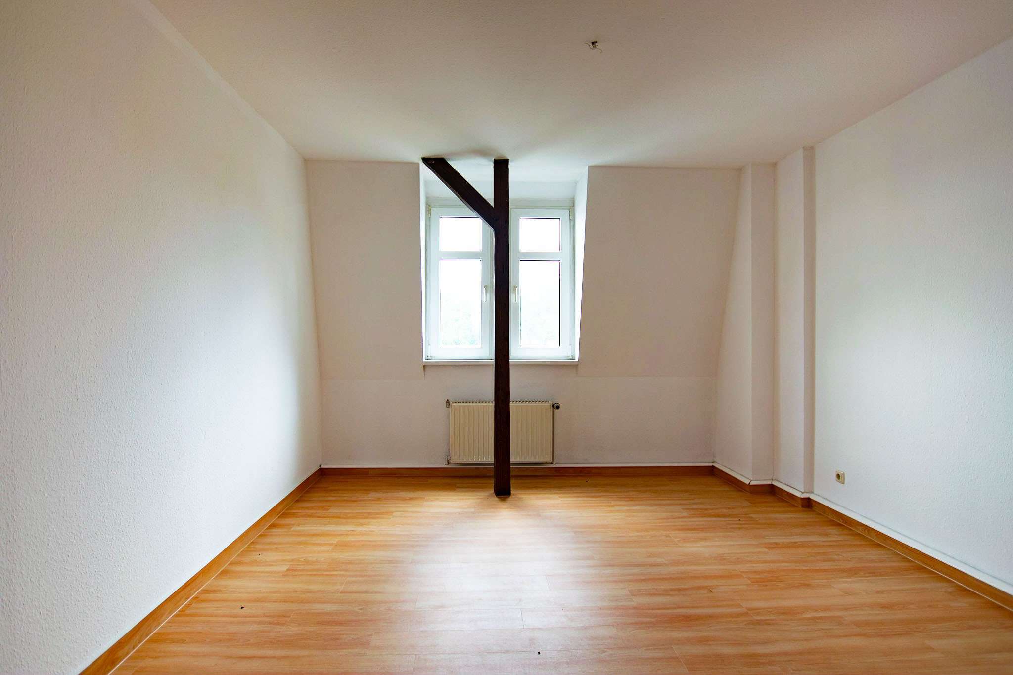 Thumbnail-Wohnung zum Mieten in Plauen 290,00 € 69.9 m²