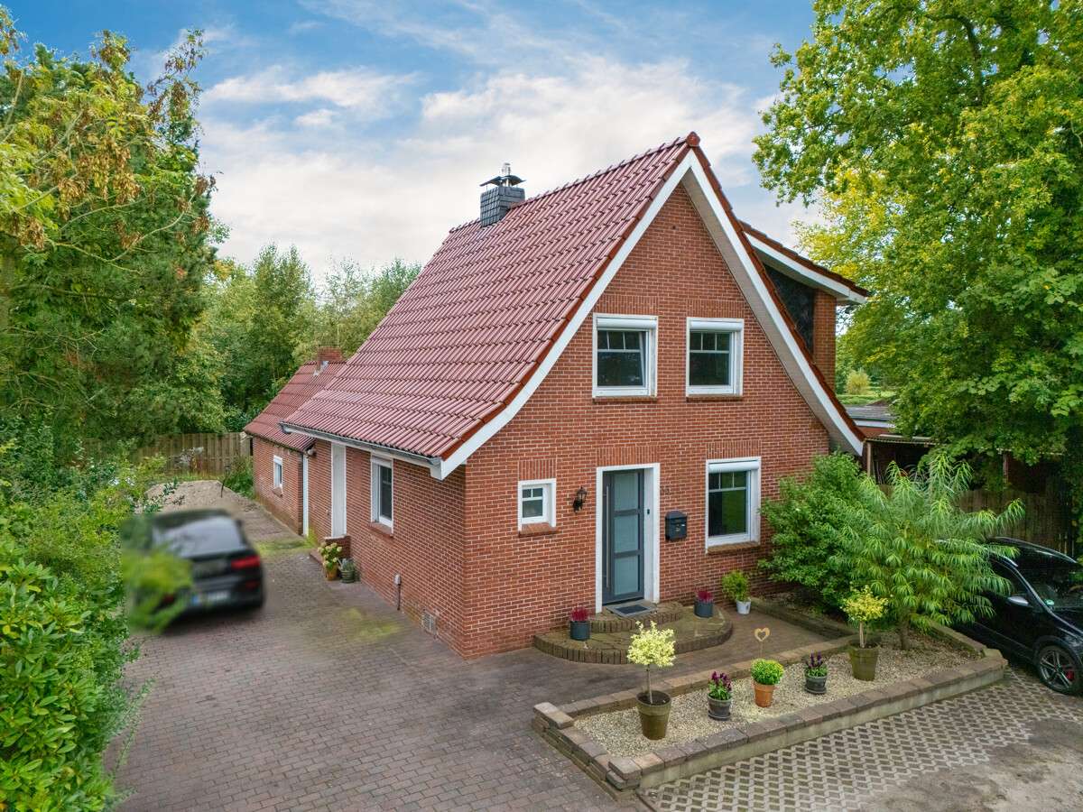 Thumbnail-Haus zum Kaufen in Aurich Walle 265.000,00 € 119 m²