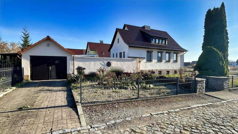 Thumbnail-Haus zum Kaufen in Oschersleben 247.000,00 € 100 m²