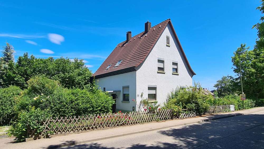 Thumbnail-Haus zum Kaufen in Leonberg 575.000,00 € 134 m²