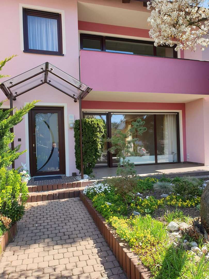 Thumbnail-Haus zum Kaufen in Nürnberg 844.000,00 € 144 m²