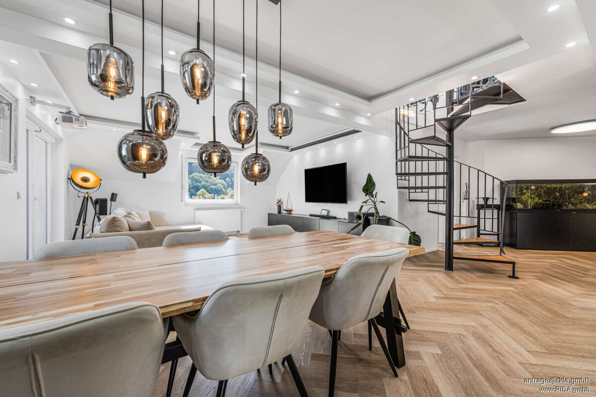 Thumbnail-Wohnung zum Mieten in Engelskirchen 1.390,00 € 130 m²