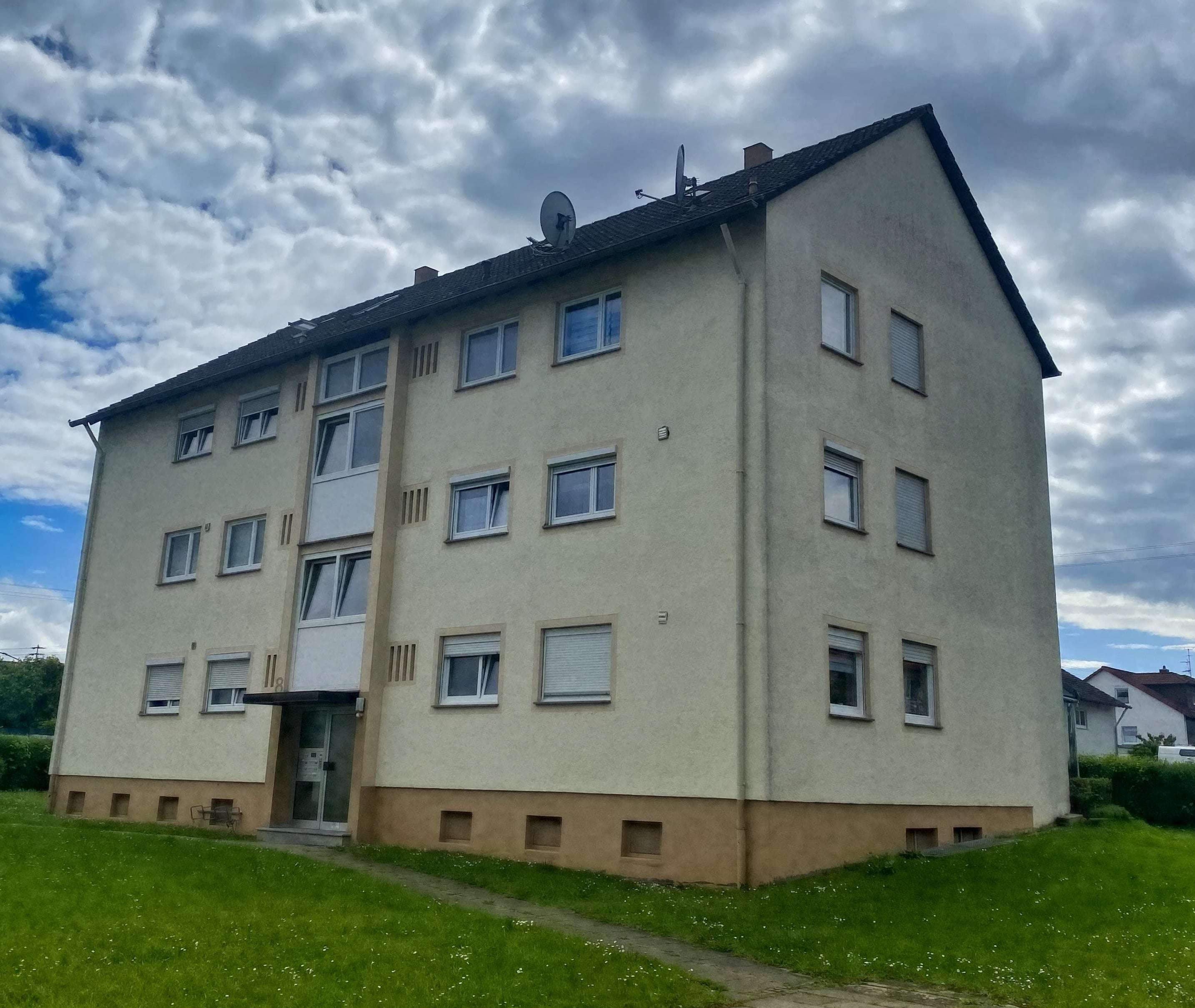 Thumbnail-Wohnung zum Kaufen in Giengen 155.000,00 € 69.89 m²