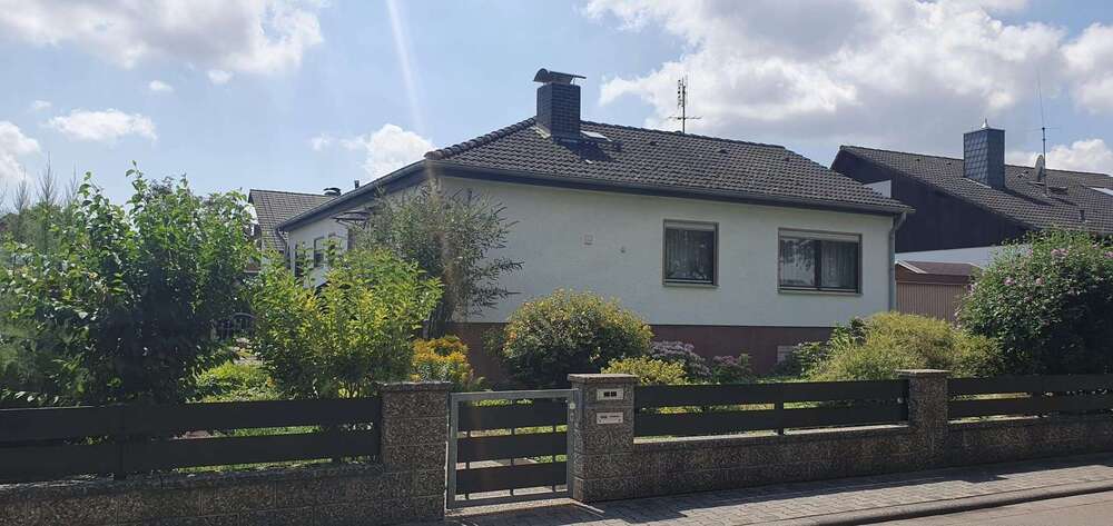 Thumbnail-Haus zum Kaufen in Monsheim 396.000,00 € 206 m²