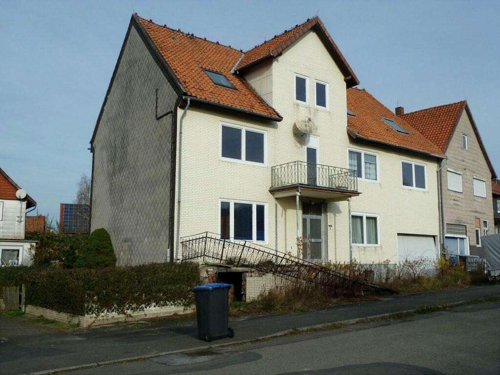 Thumbnail-Haus zum Kaufen in Einbeck Naensen 72.800,00 € 300 m²