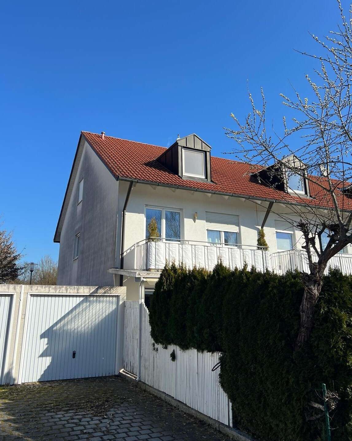 Thumbnail-Haus zum Kaufen in Ismaning 1.150.000,00 € 146.47 m²