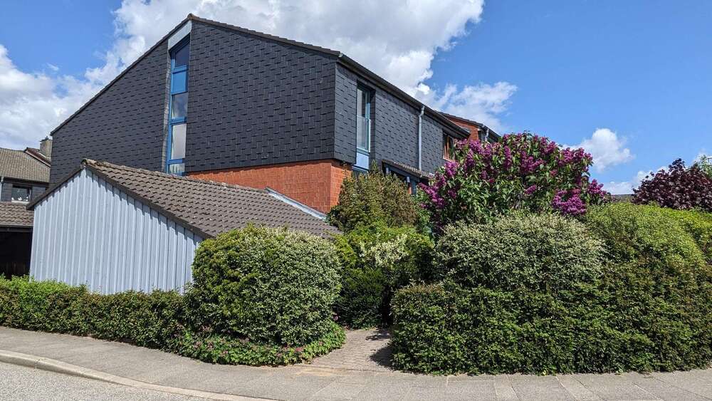 Thumbnail-Haus zum Kaufen in Kiel 395.000,00 € 97.7 m²