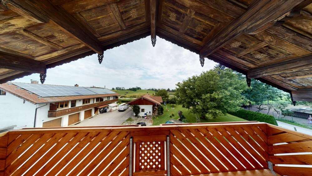 Thumbnail-Wohnung zum Mieten in Traunstein 1.680,00 € 140 m²