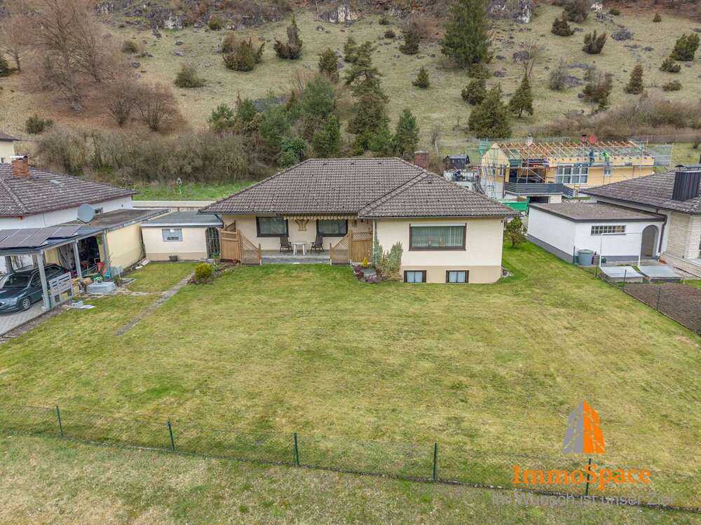 Thumbnail-Haus zum Kaufen in Mörnsheim 375.000,00 € 140.29 m²