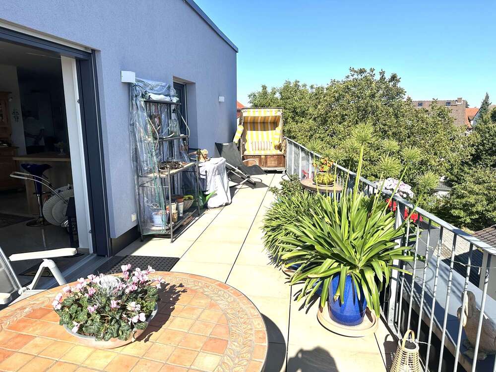 Thumbnail-Wohnung zum Mieten in Hofheim 2.600,00 € 127.7 m²