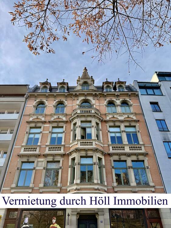 Thumbnail-Wohnung zum Mieten in Halle 1.200,00 € 150 m²