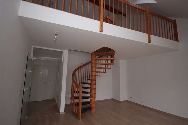 Thumbnail-Wohnung zum Mieten in Plauen 700,00 € 126.79 m²