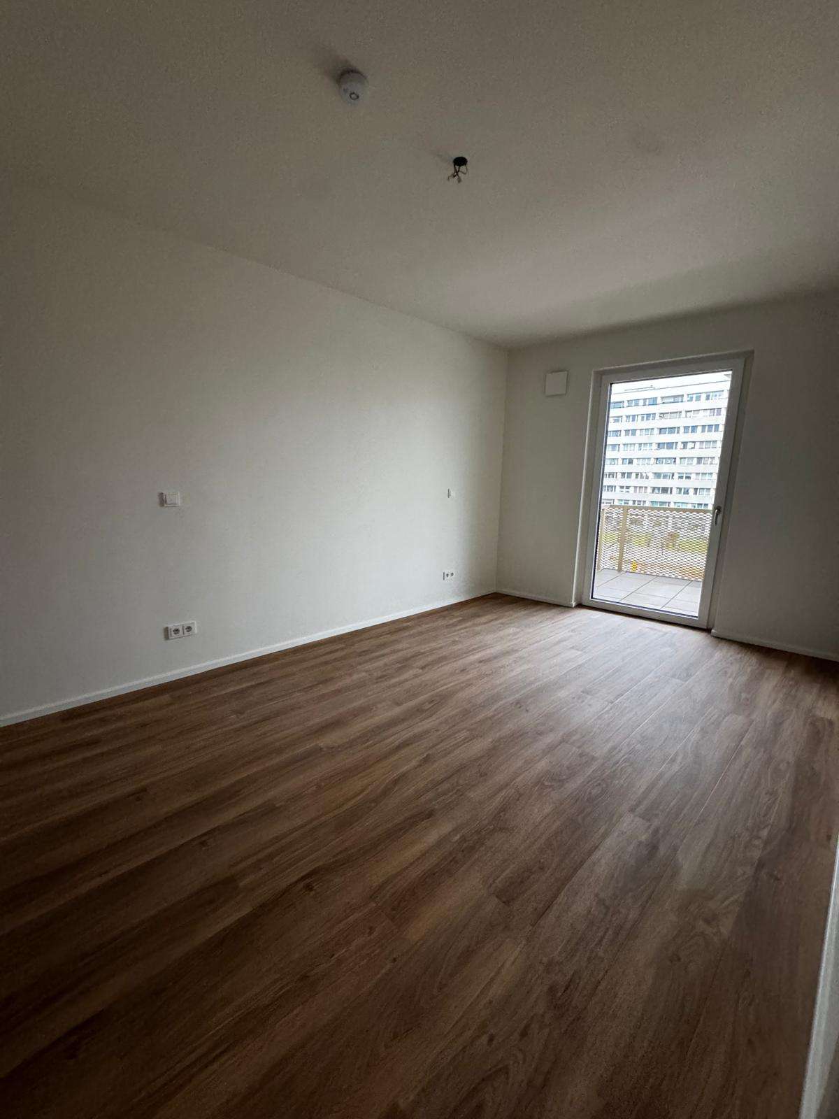 Thumbnail-Wohnung zum Mieten in Oberschleißheim 957,00 € 65.95 m²