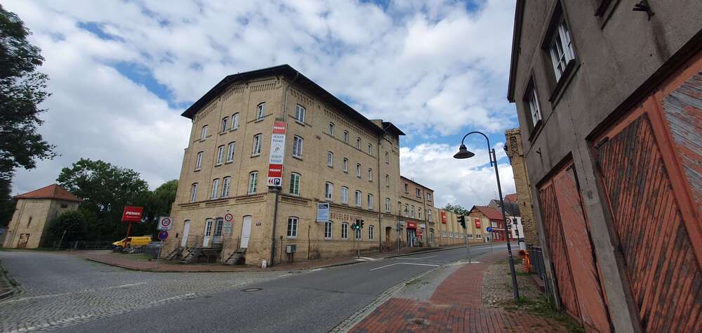 Thumbnail-Wohnung zum Mieten in Brüel 497,09 € 90.38 m²