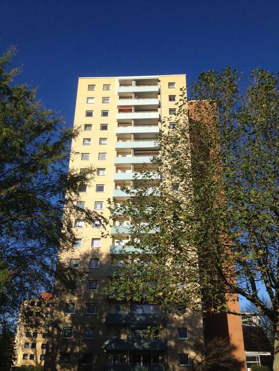 Thumbnail-Wohnung zum Kaufen in Buxtehude 149.000,00 € 72.17 m²