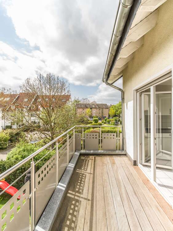 Thumbnail-Wohnung zum Mieten in Wiesbaden 1.500,00 € 145 m²