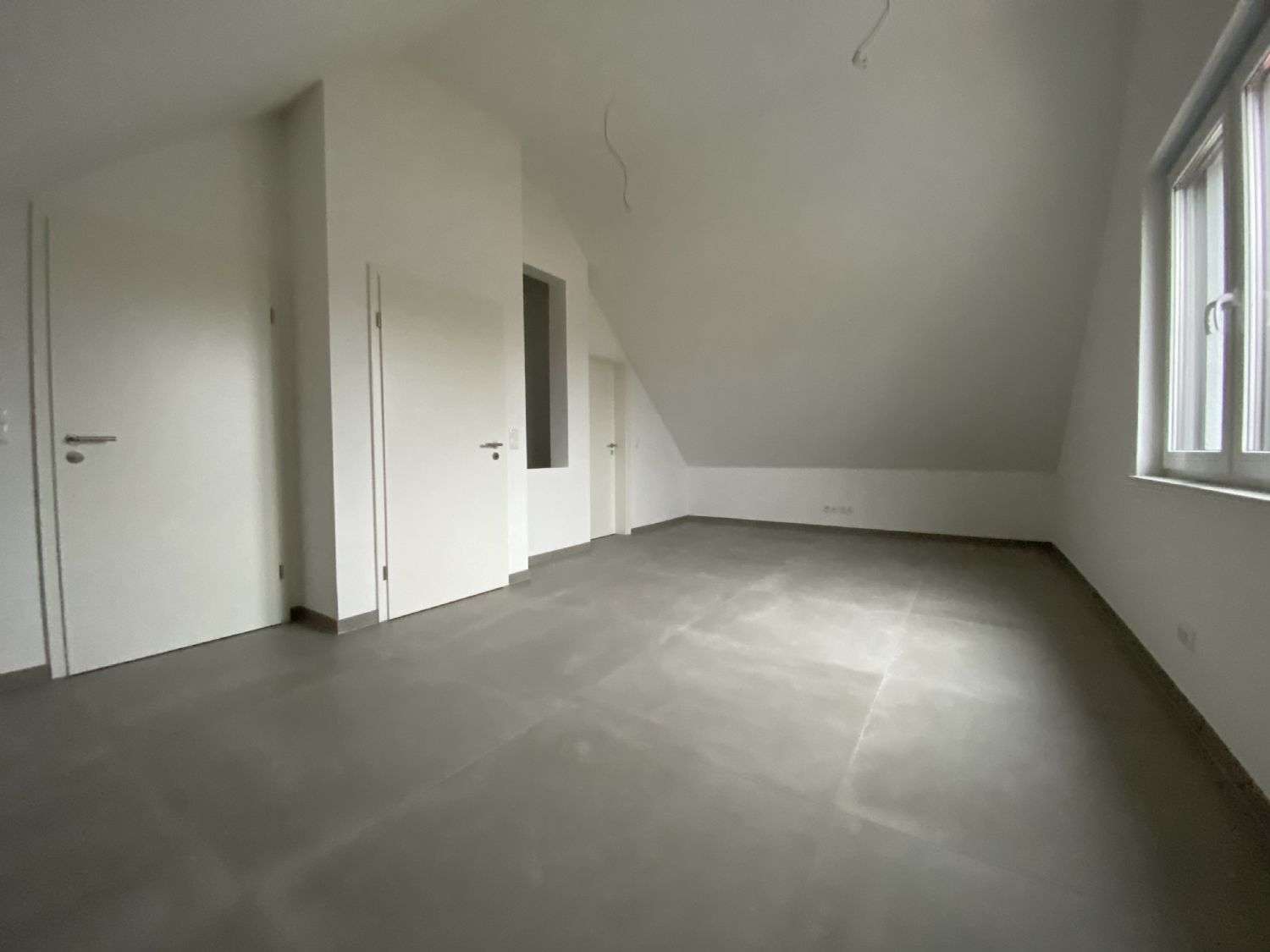 Thumbnail-Haus zum Mieten in Celle 1.550,00 € 160 m²