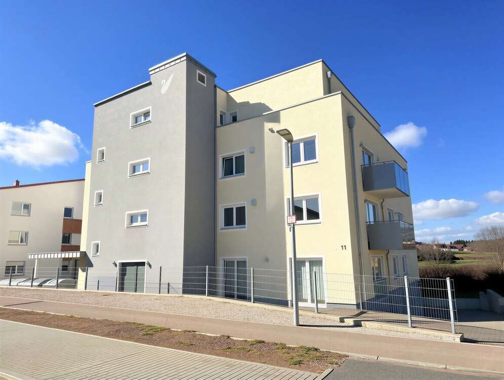 Thumbnail-Wohnung zum Mieten in Baden-Württemberg - Lauchheim 700,00 € 57.5 m²