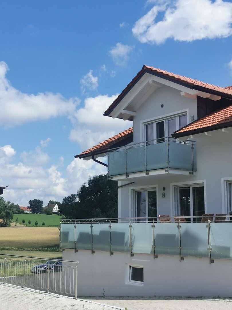 Thumbnail-Wohnung zum Mieten in Grafing 2.150,00 € 145 m²