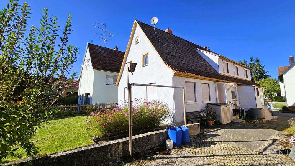 Thumbnail-Haus zum Kaufen in Weidenstetten 185.000,00 € 195 m²