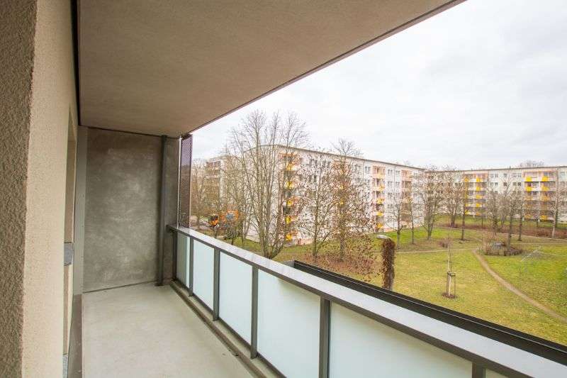 Thumbnail-Wohnung zum Mieten in Halle (Saale) 323,00 € 36.66 m²