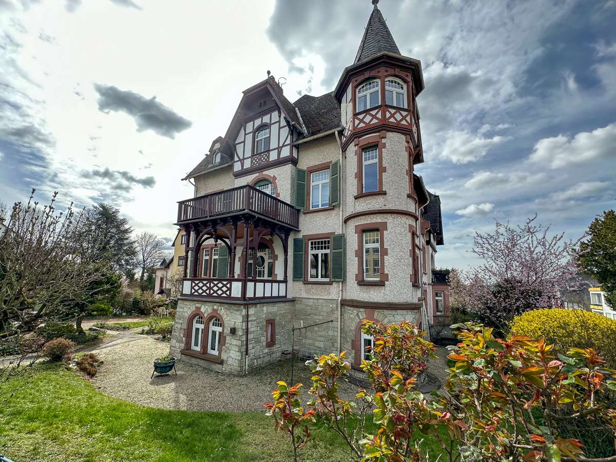 Thumbnail-Wohnung zum Kaufen in Kronberg im Taunus 498.000,00 € 97 m²