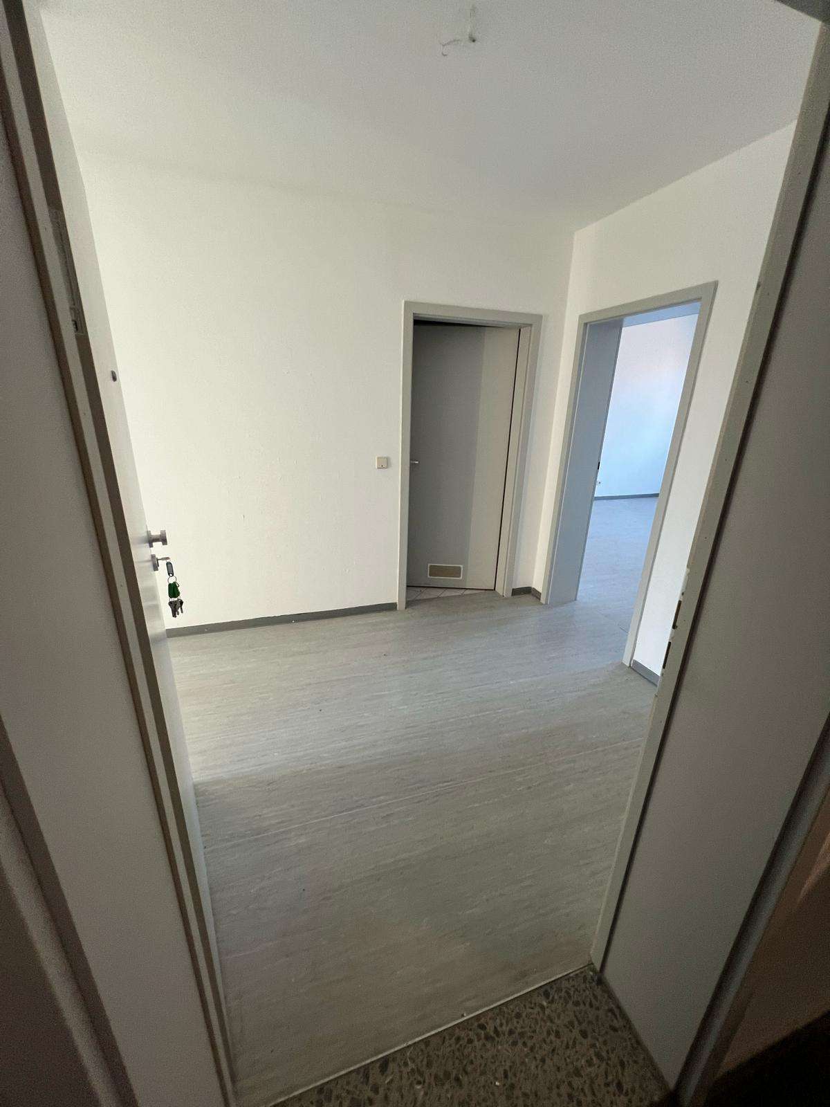 Thumbnail-Wohnung zum Mieten in Naila 390,00 € 63.96 m²