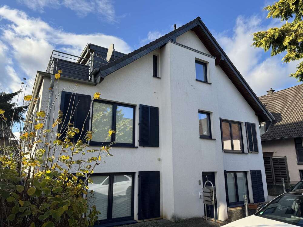 Thumbnail-Wohnung zum Kaufen in Troisdorf-Bergheim 449.000,00 € 133 m²