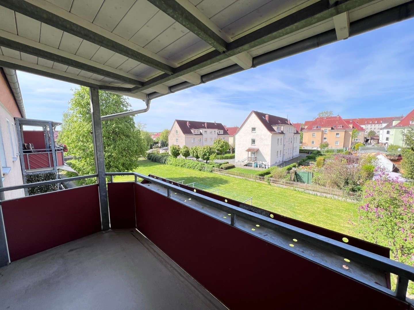 Thumbnail-Wohnung zum Mieten in Ronneburg 320,00 € 52 m²