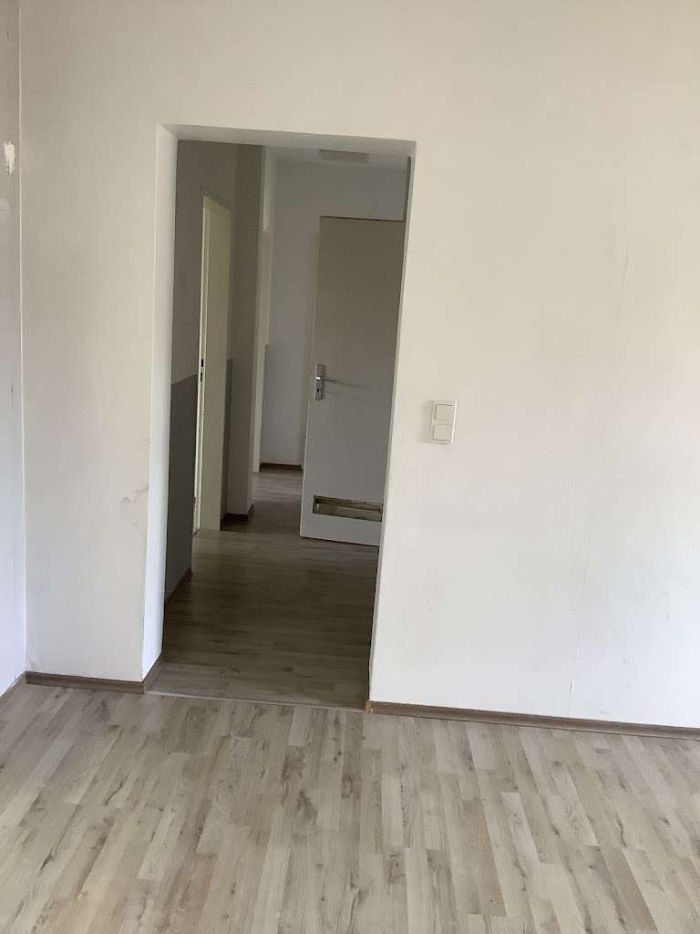 Thumbnail-Wohnung zum Mieten in Wilhelmshaven 475,00 € 89.45 m²