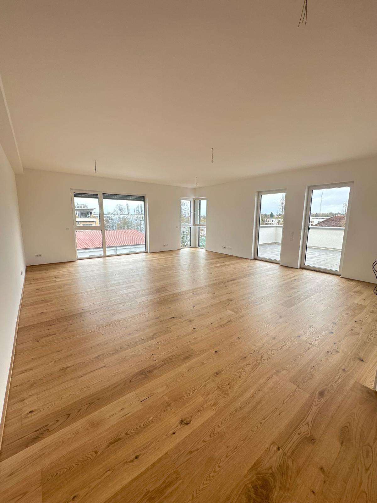 Thumbnail-Wohnung zum Mieten in Wiesbaden 4.300,00 € 180 m²