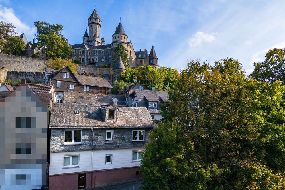 Thumbnail-Haus zum Kaufen in Braunfels 249.000,00 € 184 m²