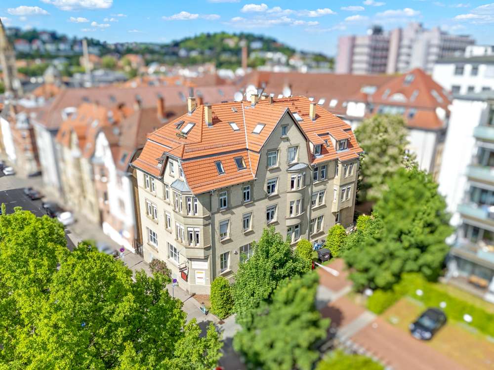 Thumbnail-Wohnung zum Kaufen in Stuttgart Stuttgart-Süd 695.000,00 € 147 m²