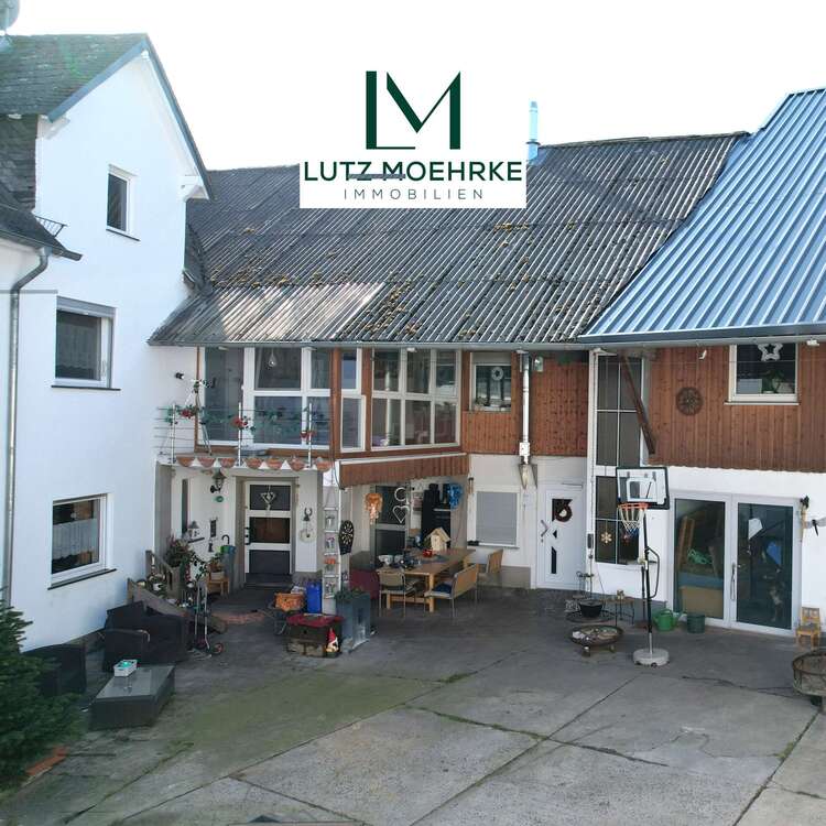Thumbnail-Haus zum Kaufen in Schöffengrund Schwalbach 329.000,00 € 320.78 m²