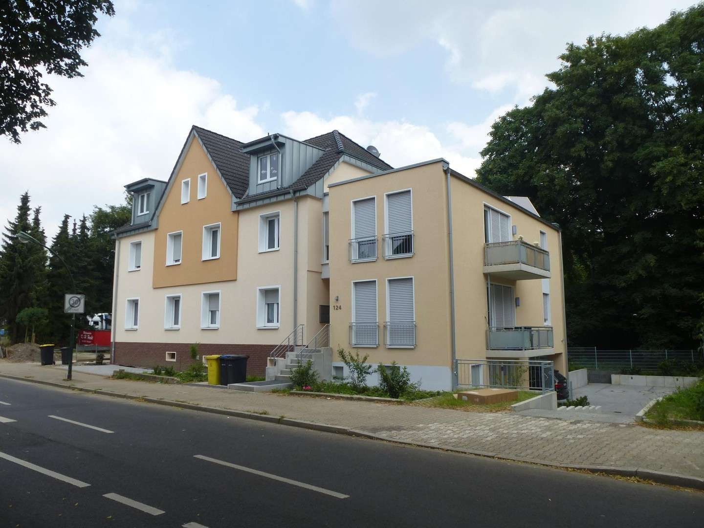 Thumbnail-Wohnung zum Mieten in Düsseldorf 900,00 € 50 m²