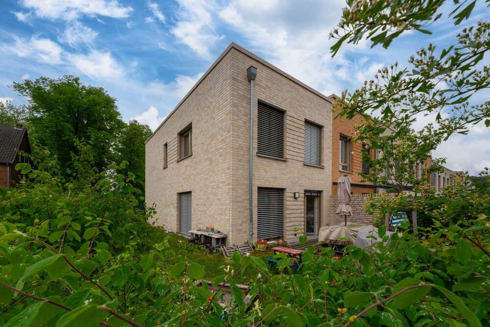 Thumbnail-Haus zum Kaufen in Emmerich am Rhein 379.000,00 € 114 m²