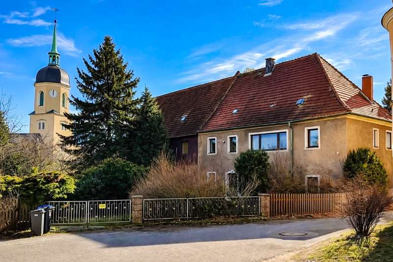 Thumbnail-Haus zum Kaufen in Dippoldiswalde 300.000,00 € 317.77 m²