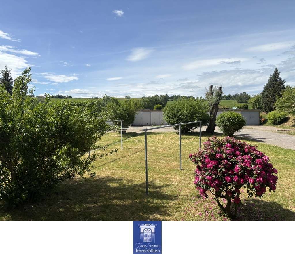 Thumbnail-Wohnung zum Mieten in Dorfhain 365,00 € 66.35 m²
