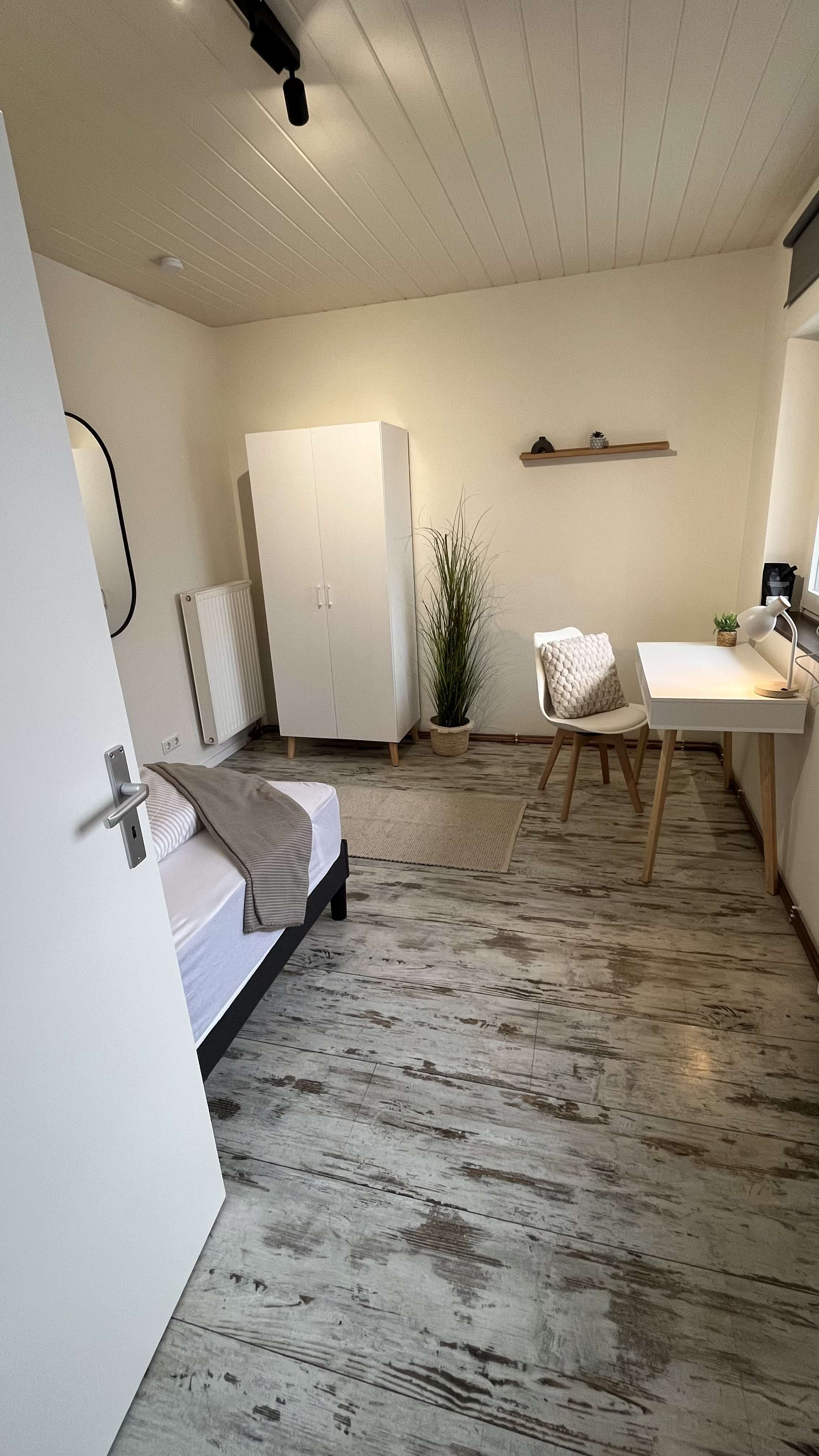 Thumbnail-Haus zum Mieten in Brauweiler 2.200,00 € 90 m²